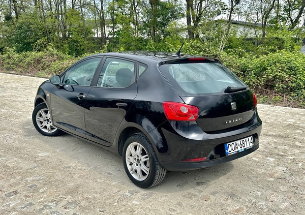 Seat Ibiza cena 13800 przebieg: 230000, rok produkcji 2008 z Wrocław małe 436